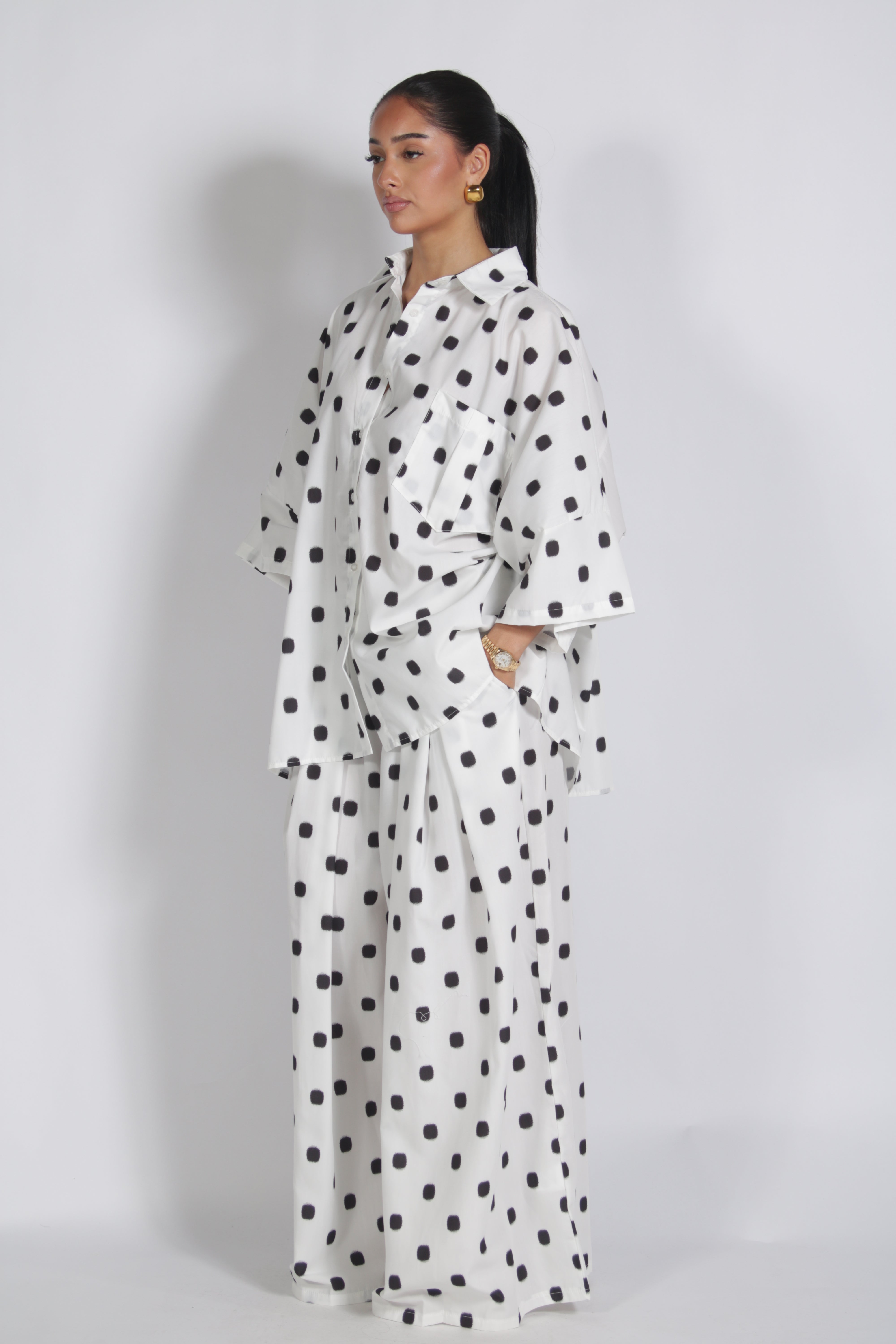 Lilly set White ( PRE ORDER )