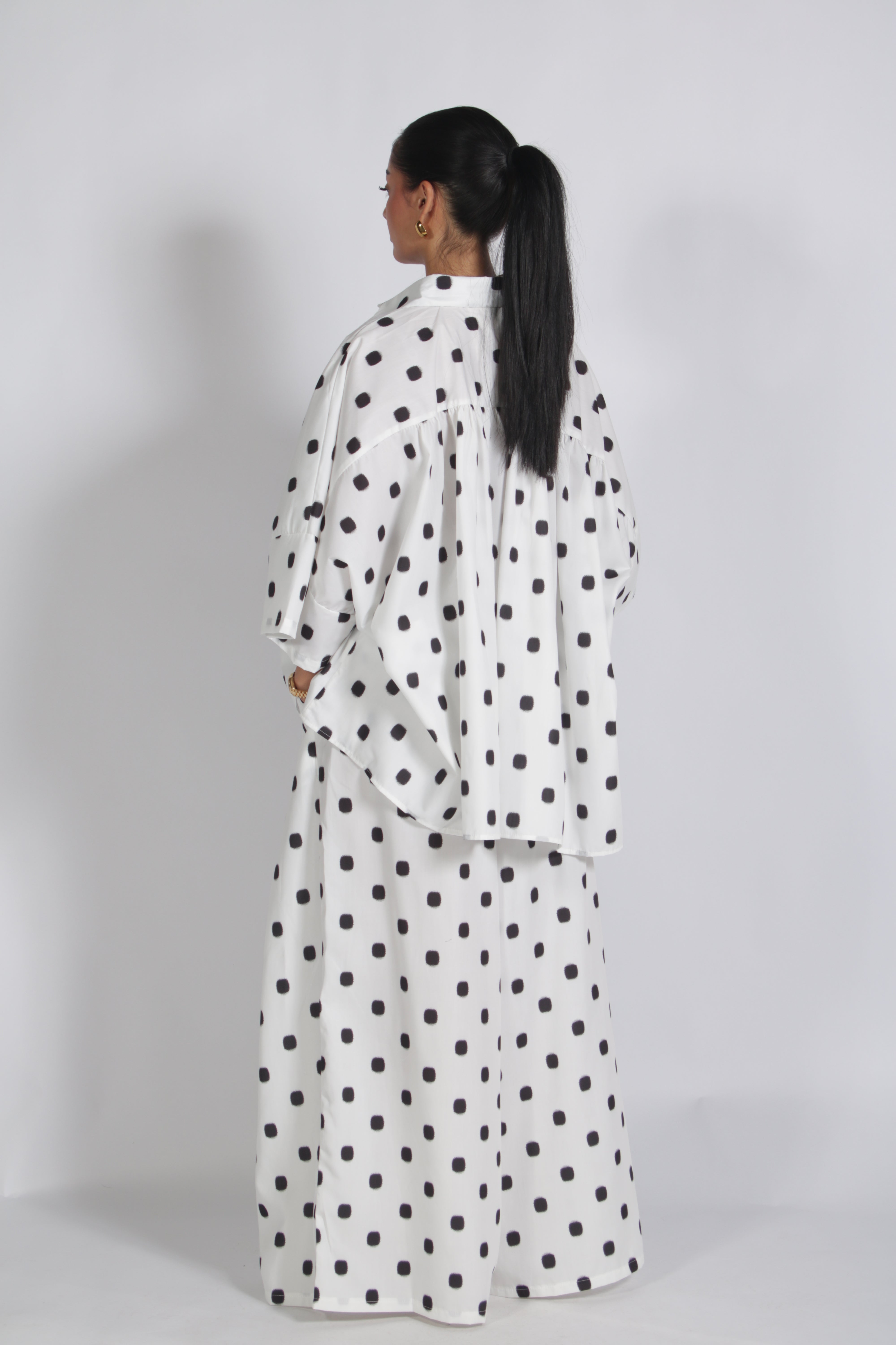 Lilly set White ( PRE ORDER )
