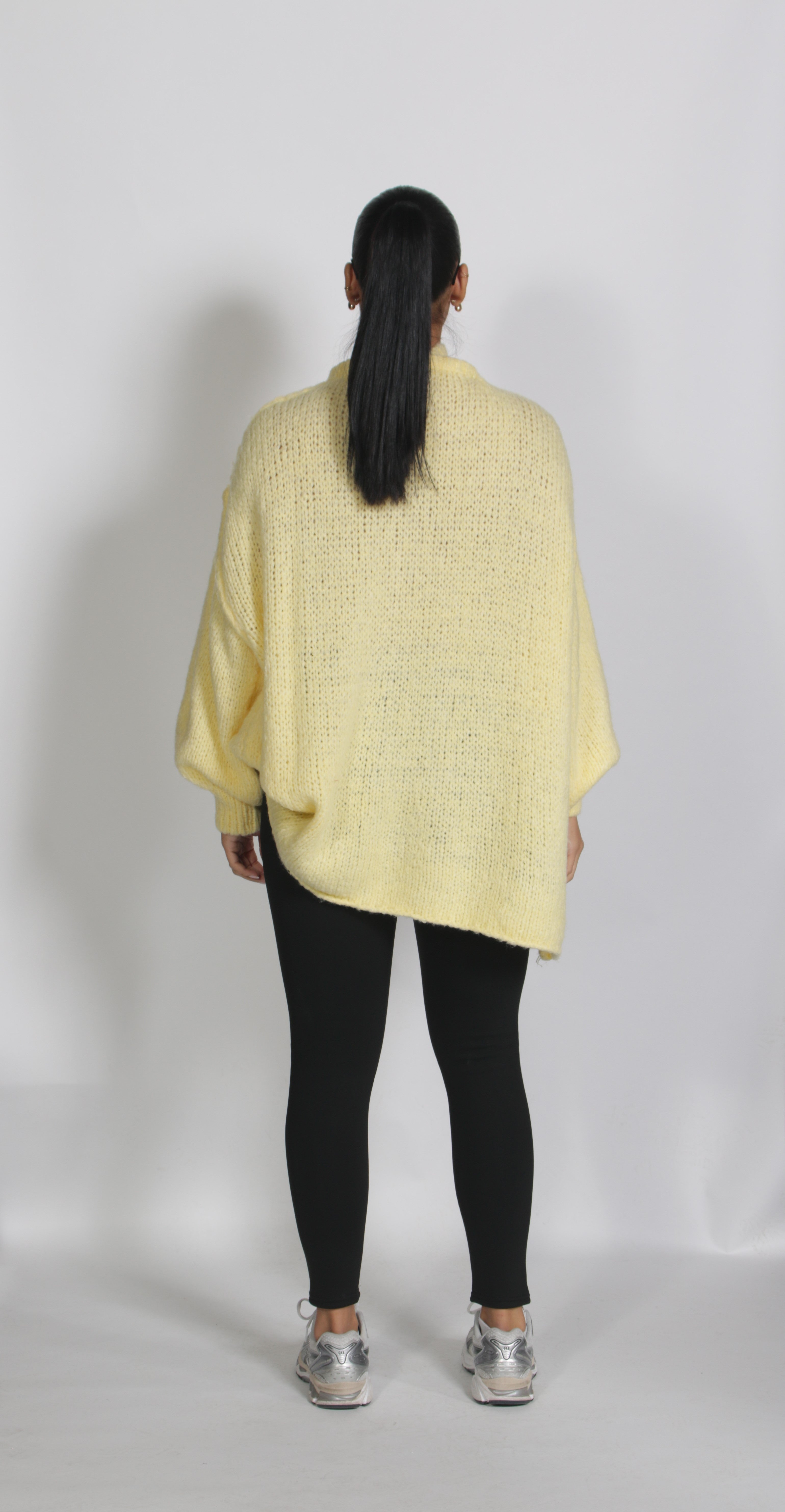 Oversized knitted Cardigan Yellow